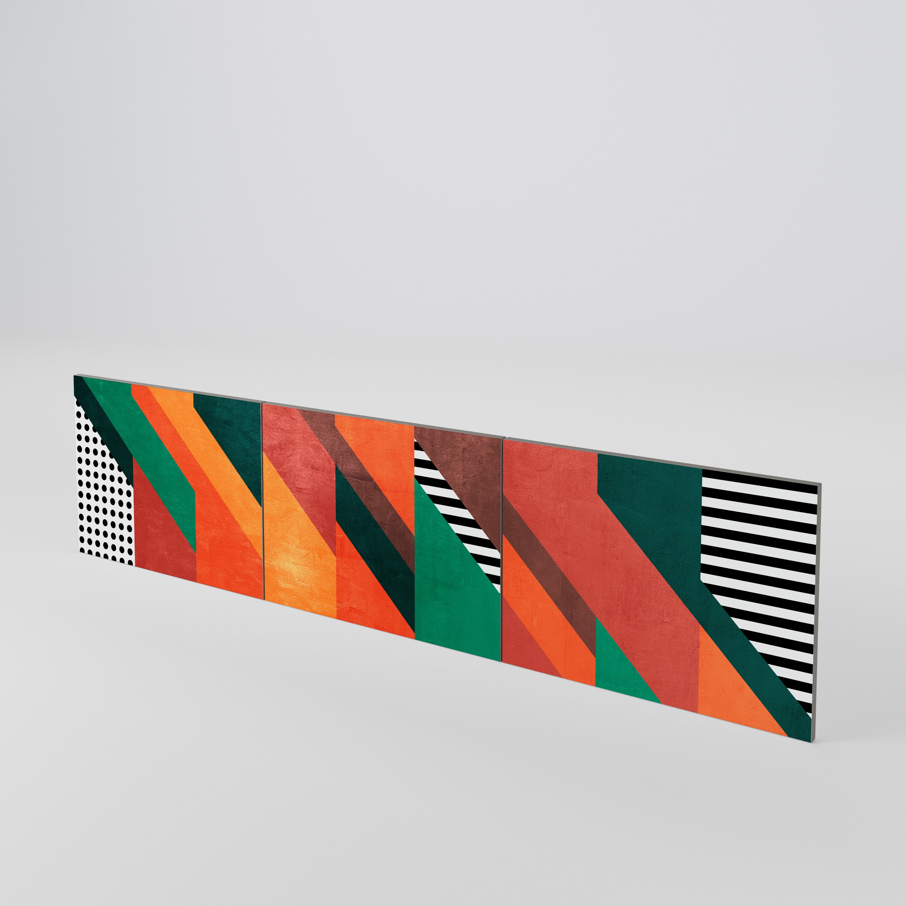 MAKESHIFT ARTISTRY Luckset med 3 dörrar till TV-bänk