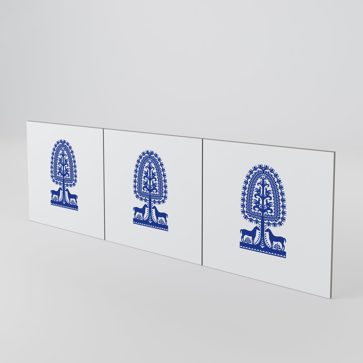 POLISH FOLK ART Luckset med 3 dörrar till sideboard