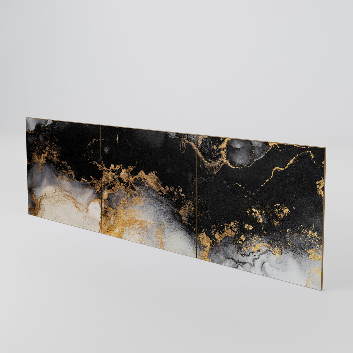 MARBLE OF TOMMORROW Luckset med 3 dörrar till sideboard