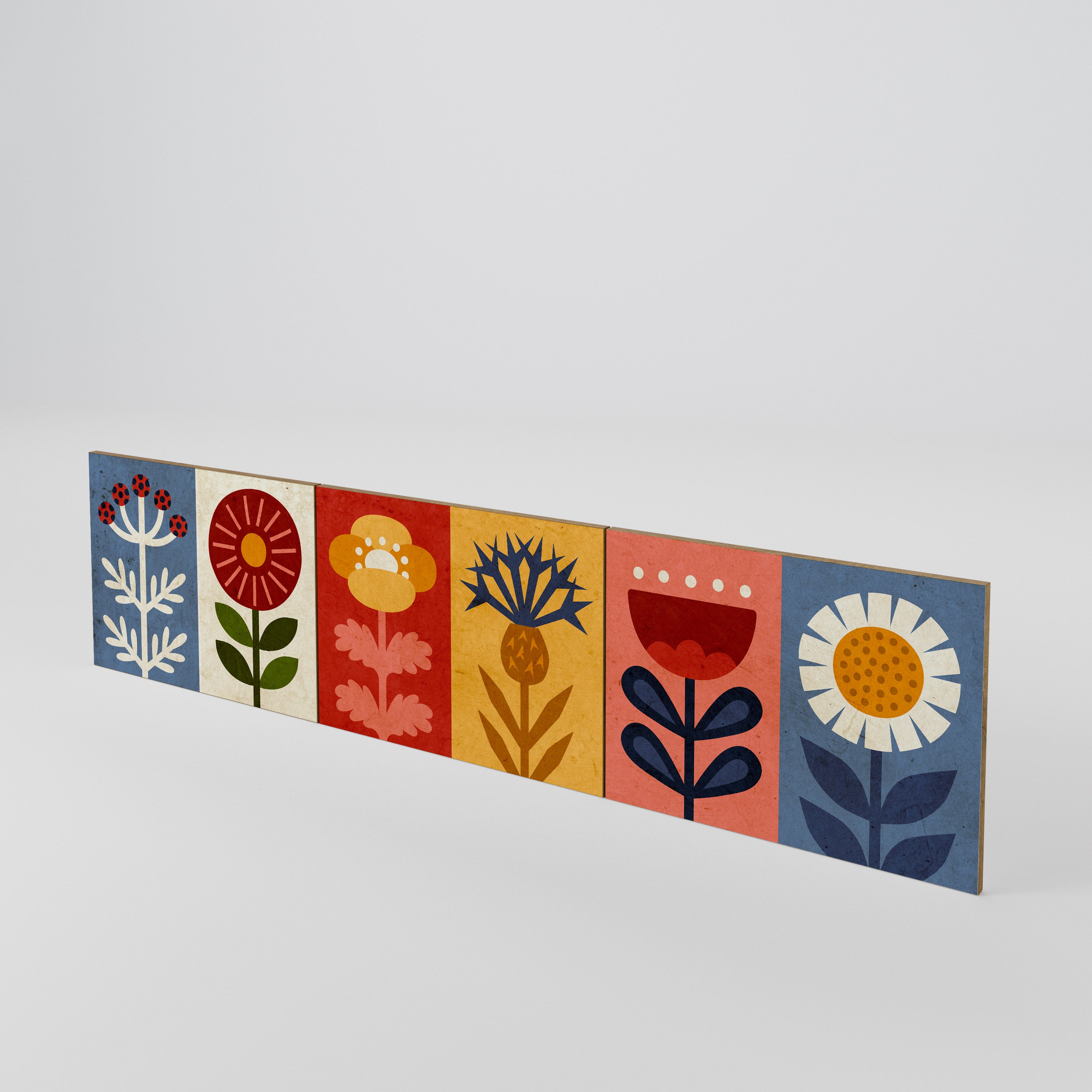 SCANDIC FLOWERET Luckset med 3 dörrar till TV-bänk