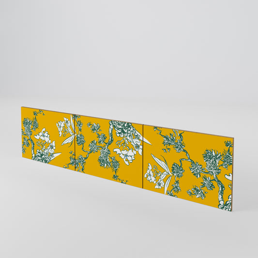 YELLOW CHINOISERIE Luckset med 3 dörrar till TV-bänk