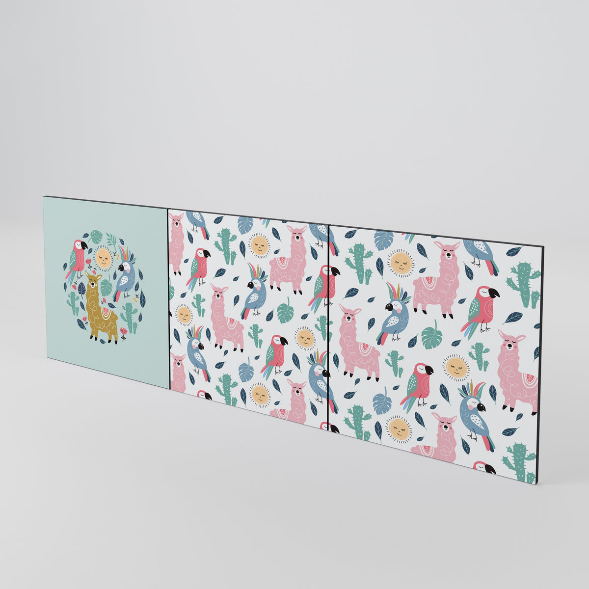 COLORFUL ALPACAS Luckset med 3 dörrar till sideboard