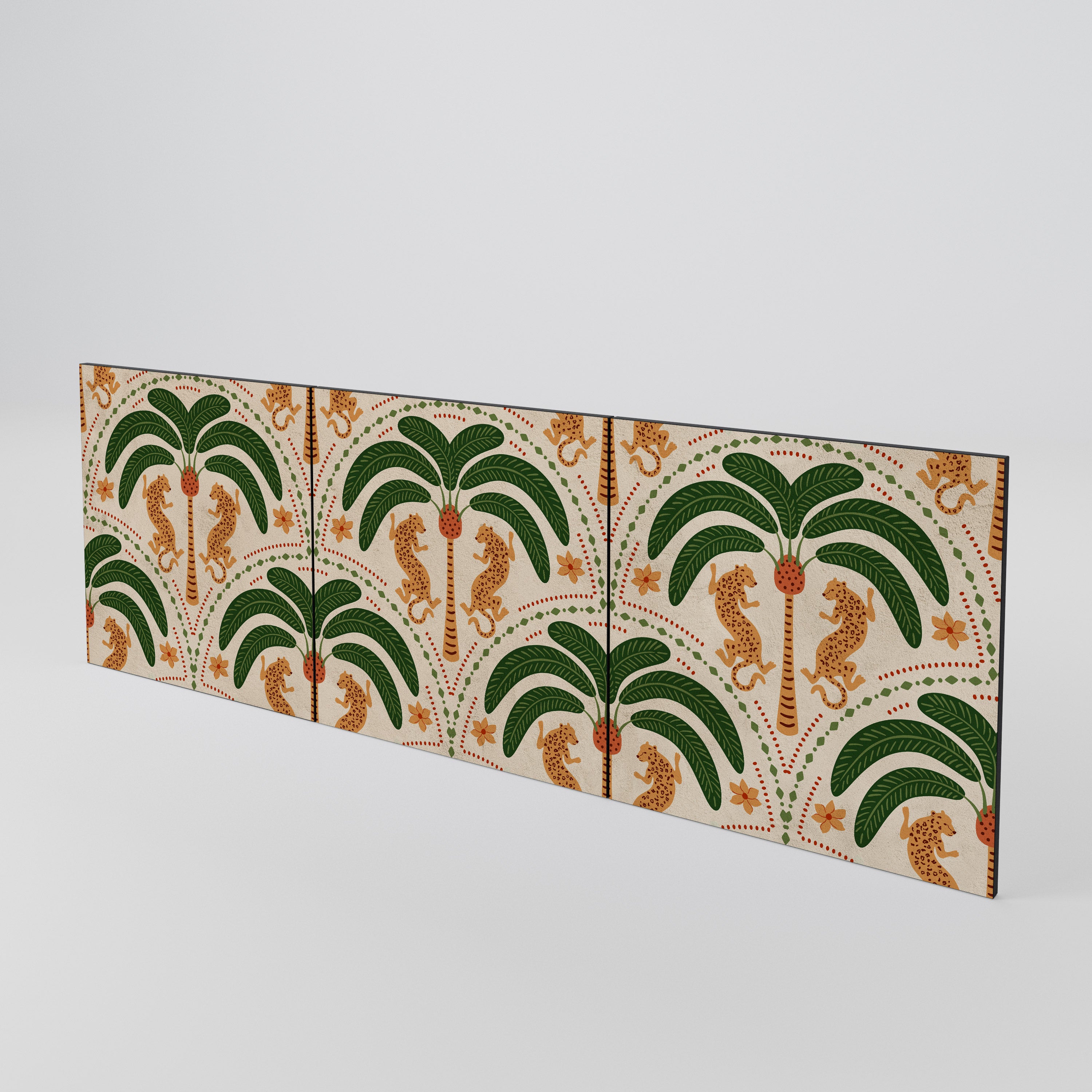 DANCING PREDATORS Luckset med 3 dörrar till sideboard